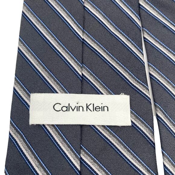 Calvin Klein 100% Silk Men's Repp tie Blue-Black-Silver 61 1/2" by 3 1/2" - Picture 2 of 6
